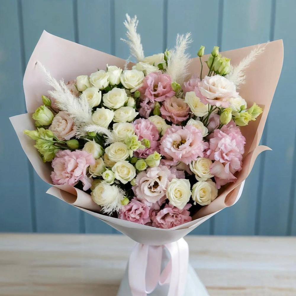 Букет цветов из: Альстромерии и Розы в Пристень