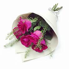 Букет цветов из:  Розы в Пристень