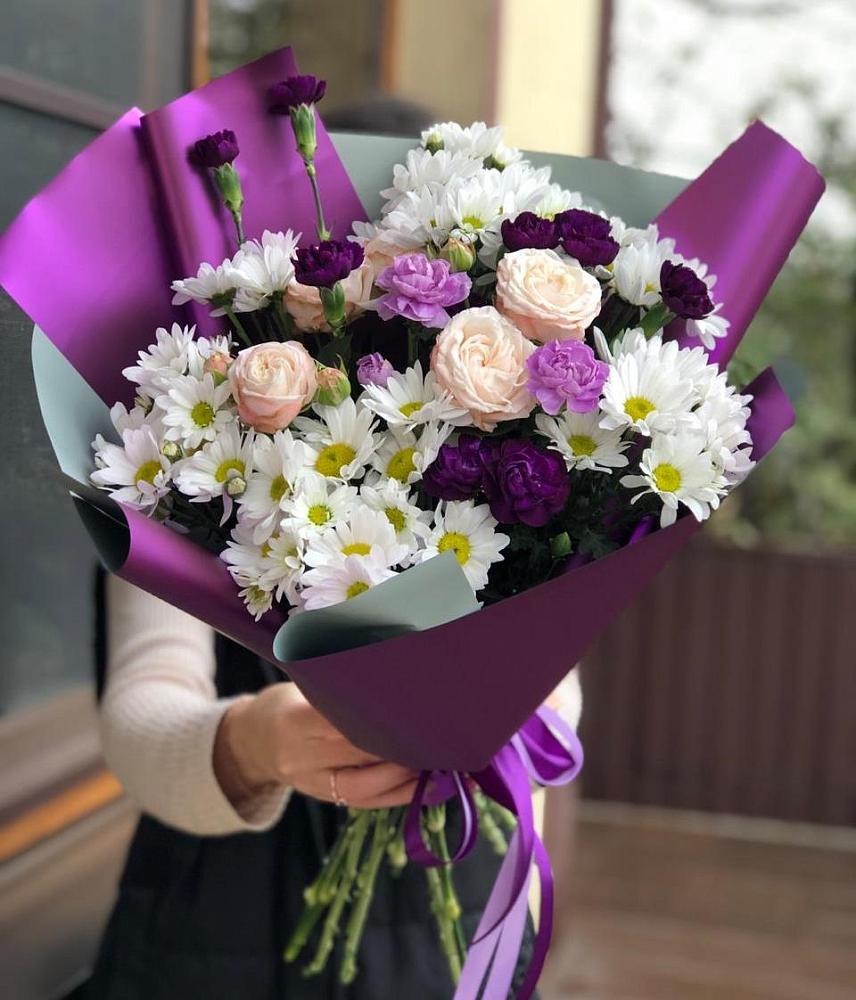 Букет цветов из: Хризантемы, Гвоздики и Розы в Пристень
