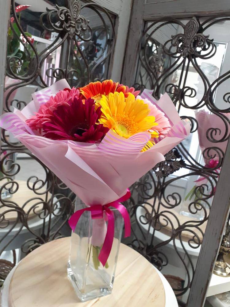 Букет цветов из: Герберы в Пристень