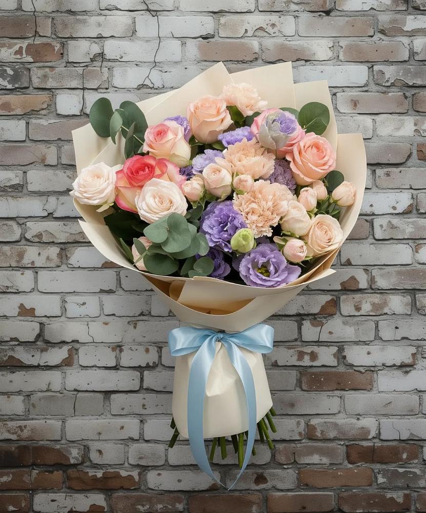 Букет цветов из: Розы, Лизиантусы и Гвоздики в Пристень