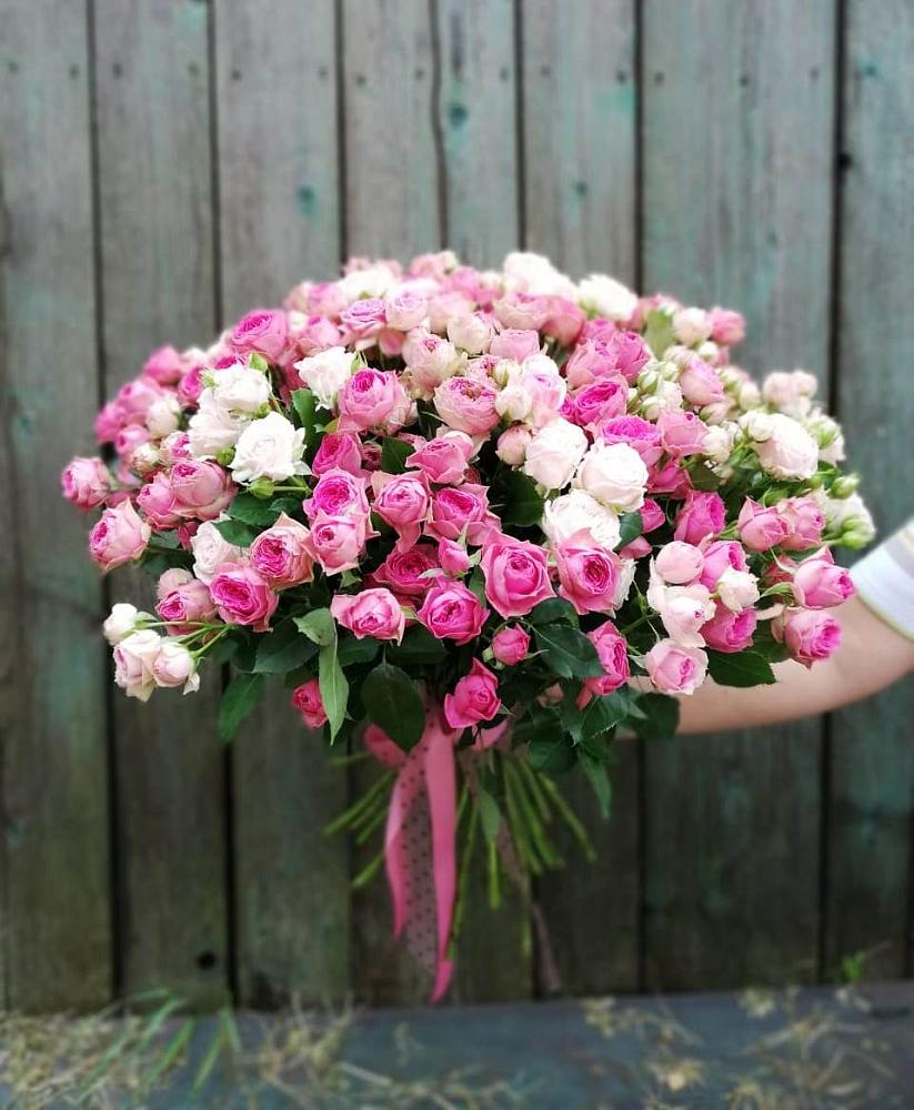 Букет Розовые кустовые розы Натали и Лав Лидия в Пристень